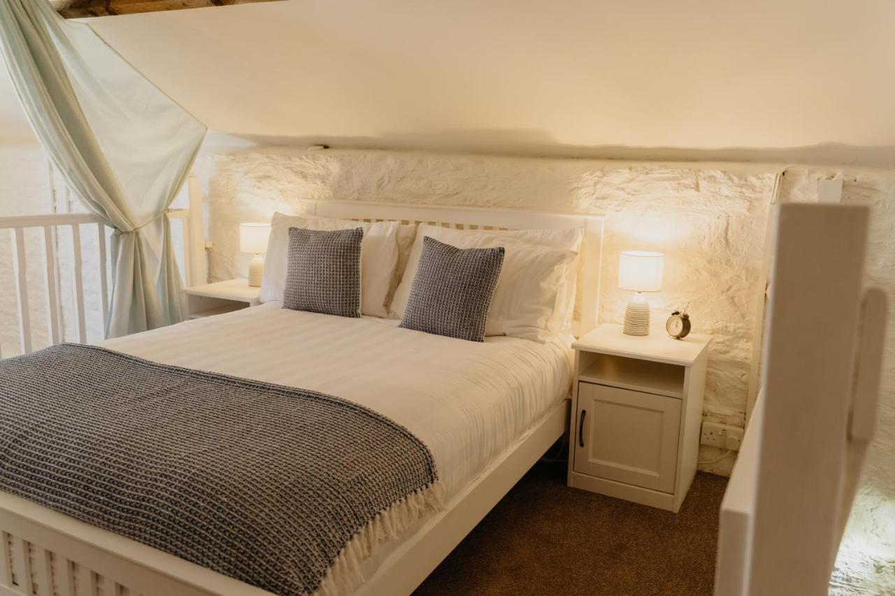 Othery Little England Retreats - Cottage, Yurt And Shepherd Huts מראה חיצוני תמונה