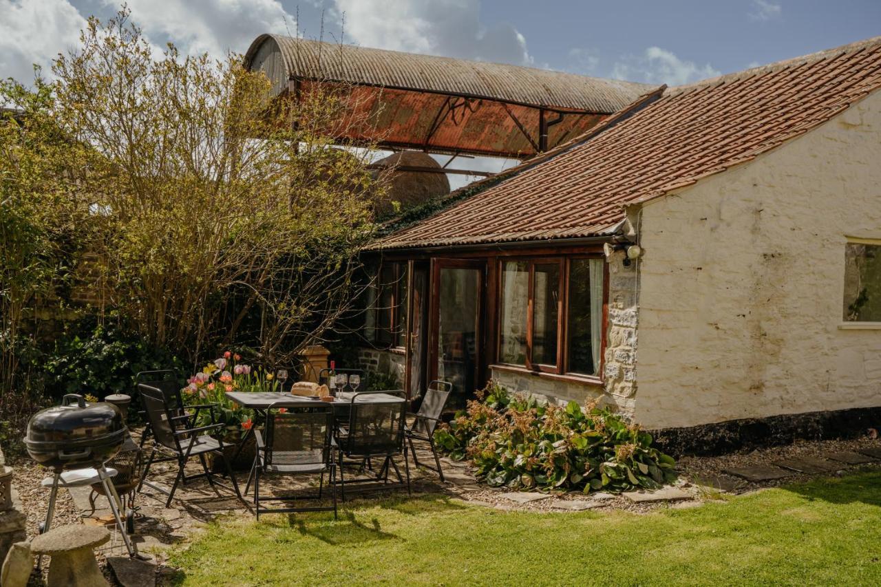 Othery Little England Retreats - Cottage, Yurt And Shepherd Huts מראה חיצוני תמונה