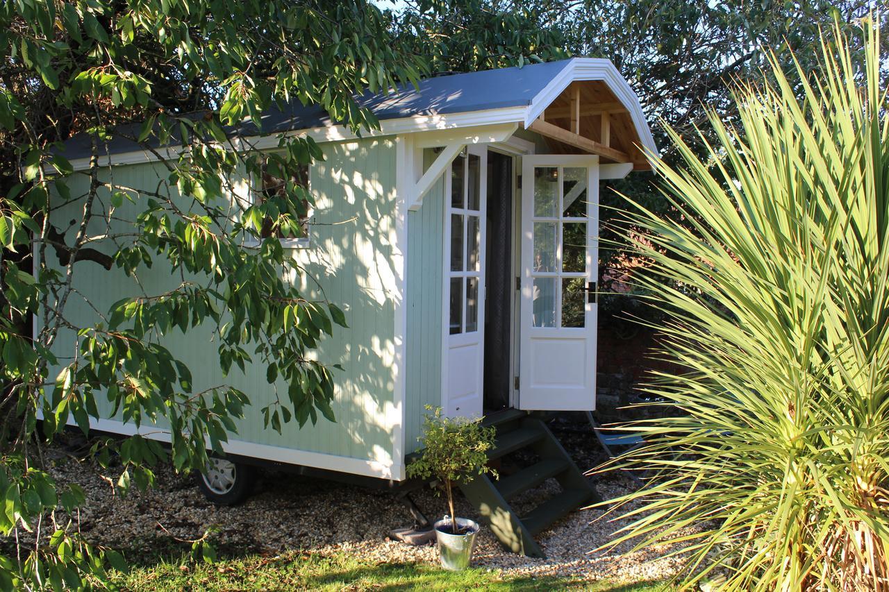 Othery Little England Retreats - Cottage, Yurt And Shepherd Huts מראה חיצוני תמונה